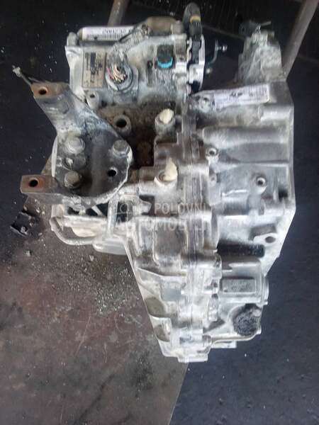 Menjac automatik 2,0 hdi za Peugeot 407 za 2004. god.
