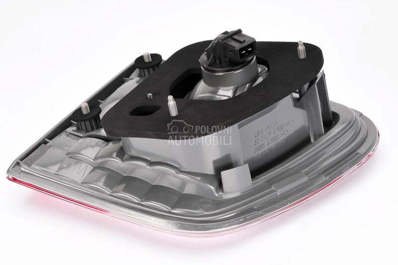 Stop svetla i stop lampe za Toyota Avensis od 2008. do 2012. god.