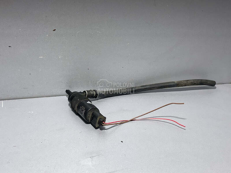 PRSKALICA ZA FAROVE za Audi A4 - 8K0955681