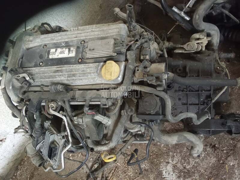 Motor 2,2benzin za Opel Vectra C za 2004. god.