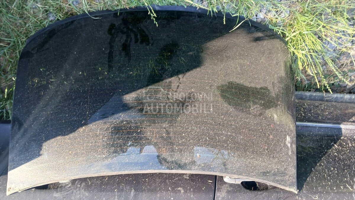 zadnja šofersajbna za Mercedes Benz E Klasa od 2002. do 2008. god.