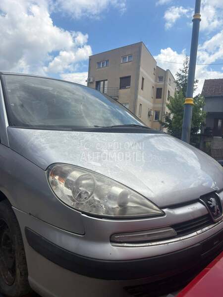 Delovi za Peugeot 807 2,0 2004. god.