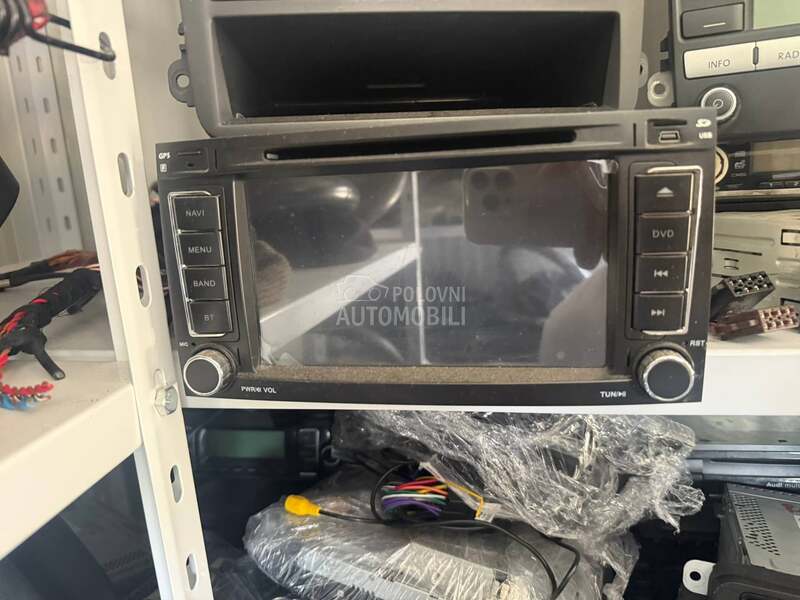 Multimedija za Volkswagen Touareg