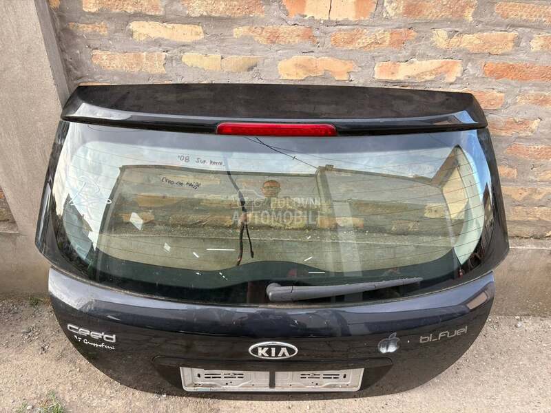 Gepek vrata brava svetlo za Kia cee`d od 2007. do 2012. god.