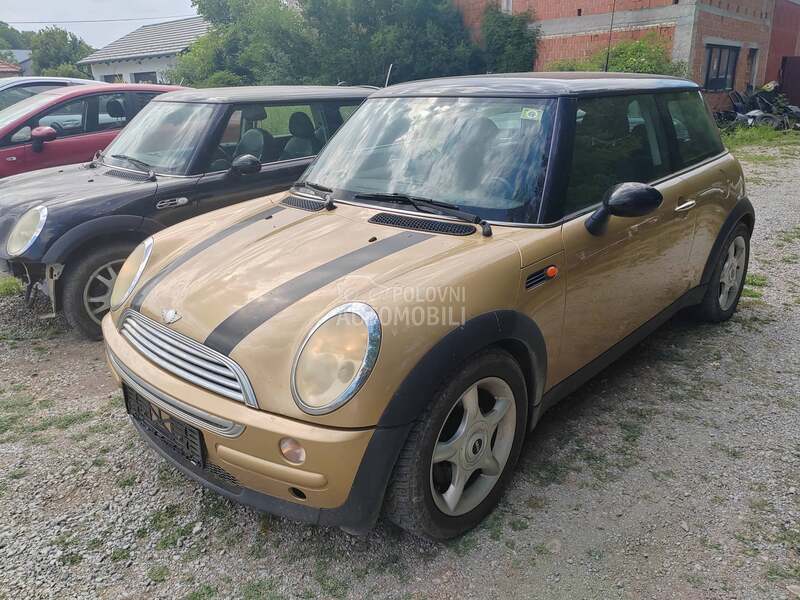 MINI Cooper 1.6 b 2002. god. -  kompletan auto u delovima