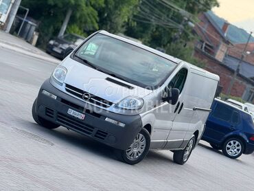Opel Vivaro ch, 5.300 €, 2005. , 291.487 km, Dostavni kombi do 3.5t, Dizel, 2463 cm3, Manuelni menjač, Novi Pazar