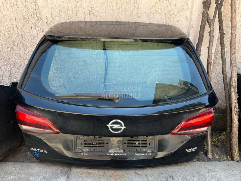 gepek vrata crna za Opel Astra K od 2015. do 2025. god.