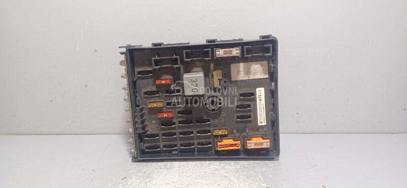 ELEKTRONIKA KUTIJA OSIGURACA za Volkswagen Passat B6