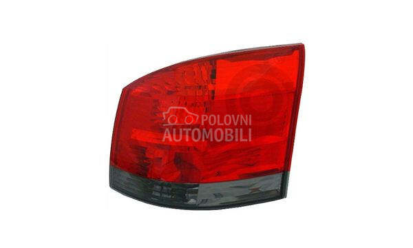 Stop svetla i stop lampe za Opel Signum od 2003. do 2006. god.