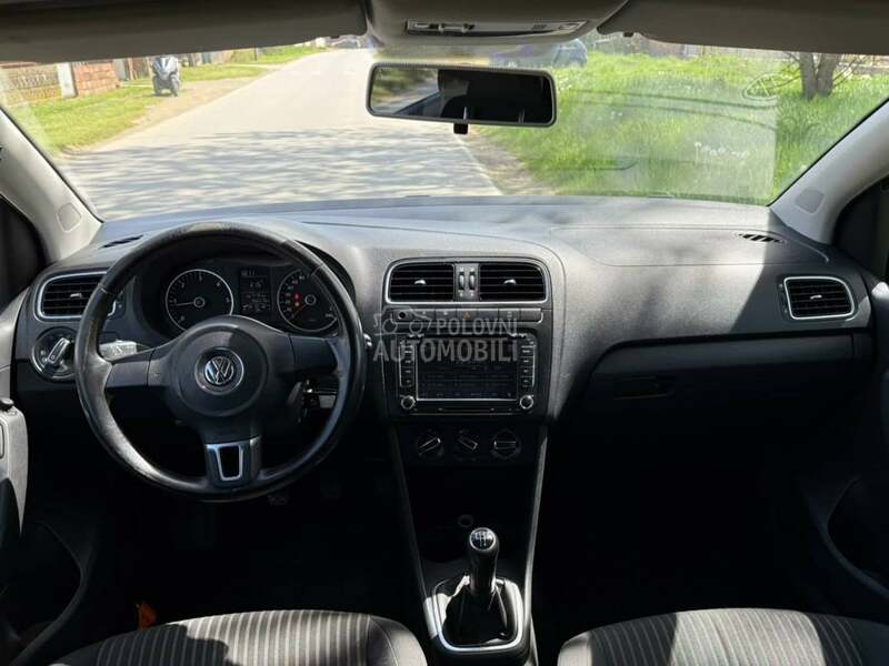 Instrument tabla za Volkswagen Polo od 2009. do 2017. god.