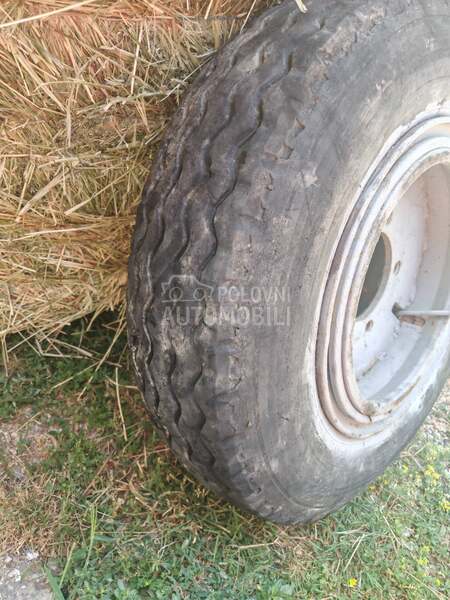 Ostalo 18.4/85 R12