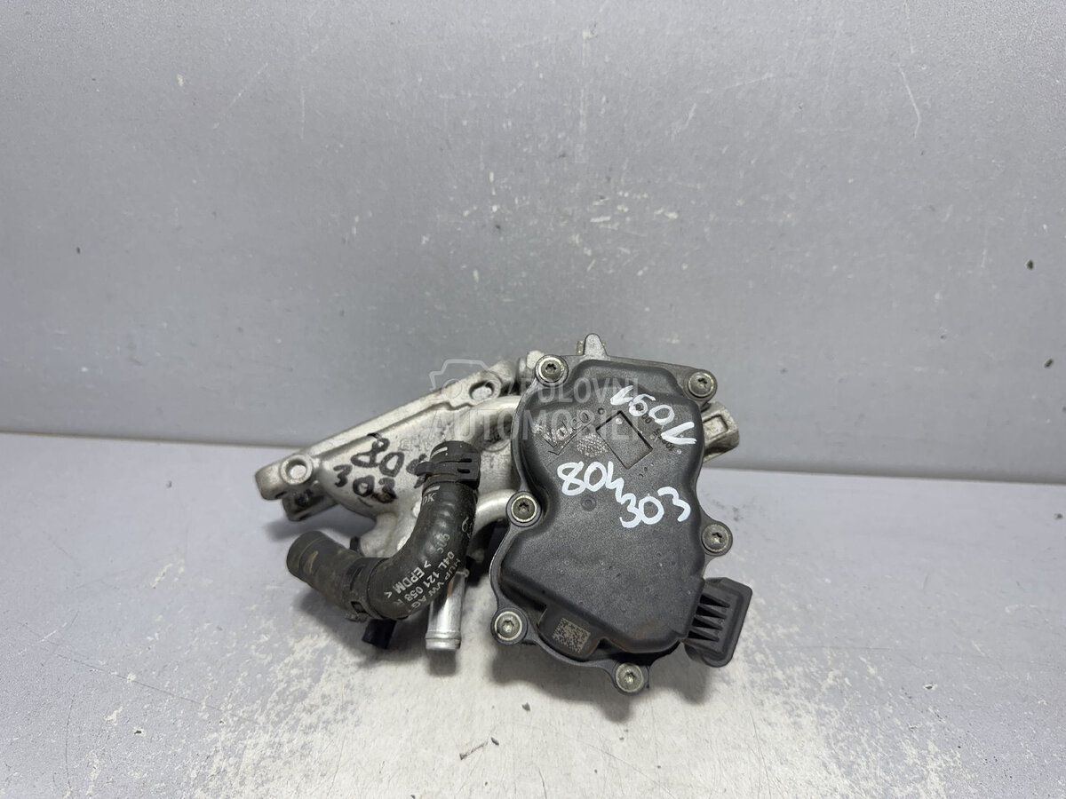 DOZER KLAPNA za Volkswagen Passat B8 - 04L128059R