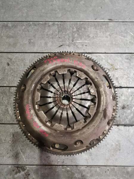 Set kvacila 1.4 benzin za Volkswagen Polo od 2001. do 2005. god.