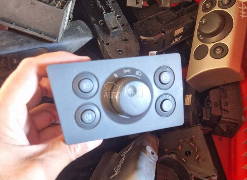 Prekidac svetla za Opel Zafira od 2005. do 2014. god.