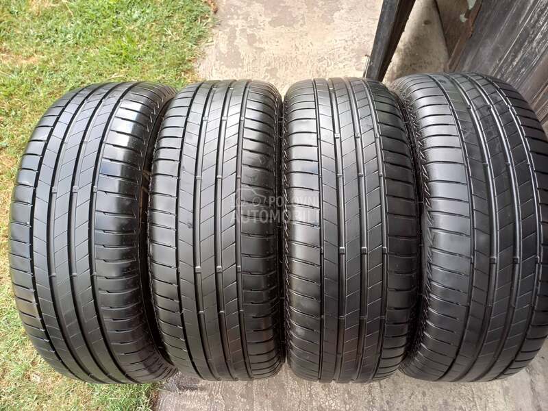 Bridgestone 225/60 R17 Letnja