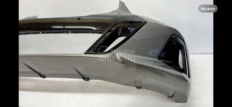 branik za BMW Serija 5 od 2024. do 2025. god.