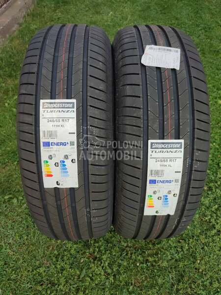 Bridgestone 245/65 R17 Letnja
