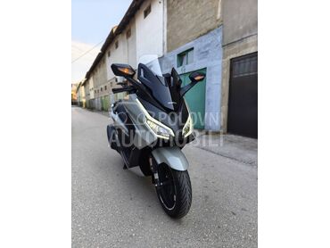 Honda Forza 350, 6.050 €, 2024. , 350 cm3, 12.000 km, 22kW (30 KS), Scooter, Bor