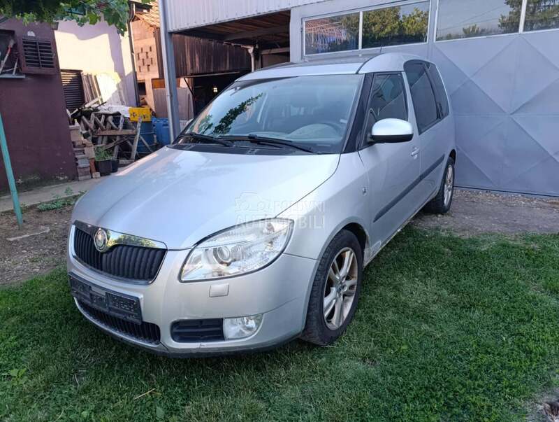 Škoda Roomster -  kompletan auto u delovima