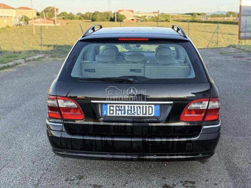 zadnjo gepek karavan za Mercedes Benz E Klasa od 2002. do 2008. god.