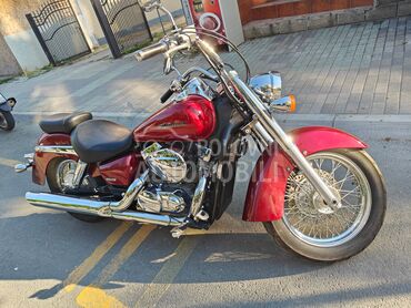 Honda shadow, 5.200 €, 2005. , 750 cm3, 40.000 km, 33kW (45 KS), Chopper / Cruiser, Kruševac