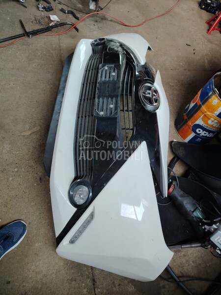 prednji branik za Toyota Aygo od 2014. do 2022. god.