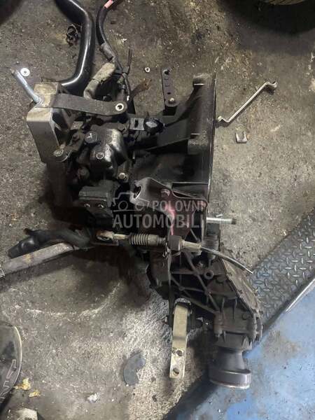 Menjac sa reduktorom 1.3 mjt za Fiat Panda od 2004. do 2012. god.
