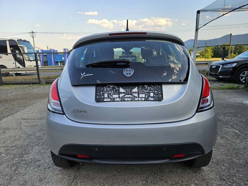 Lancia Ypsilon 2012 photo 5