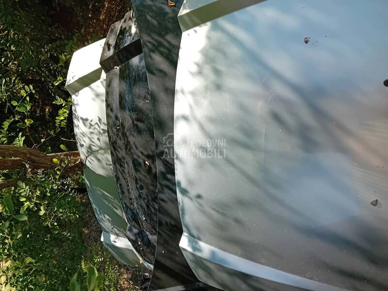 haube vise boja za Fiat Stilo