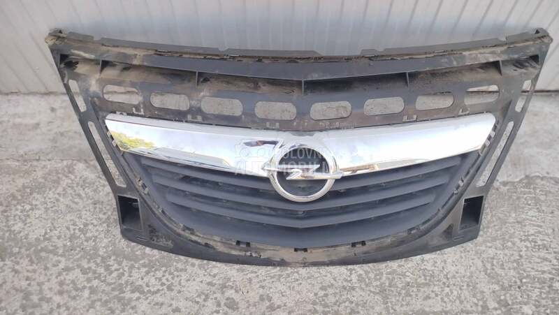 Prednja maska za Opel Meriva od 2009. do 2013. god.