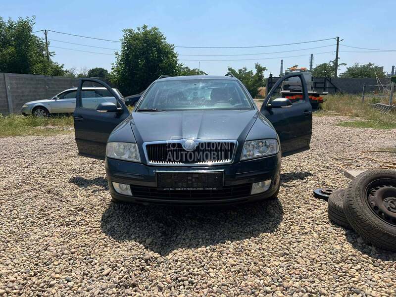 Škoda Octavia 2007. god. -  kompletan auto u delovima