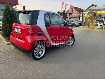 Smart ForTwo hmd (može zamena), 3.990 €, 2009. Kupe, Benzin | 999 cm3, 215.700 km, 52kW (71 KS), Automatski / poluautomatski, 2/3 vrata, 2 sedišta, Leskovac