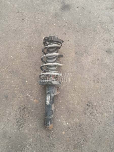 Amortizer za Volkswagen Golf 5 od 2004. do 2008. god. za Volkswagen Golf 5 od 2004. do 2008. god.
