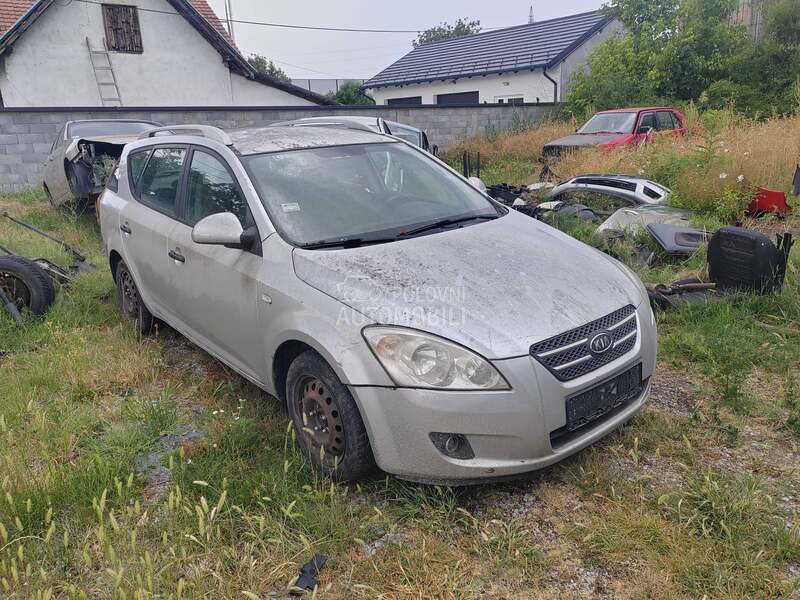 Kia cee`d sw 1.4b 2008. god. -  kompletan auto u delovima