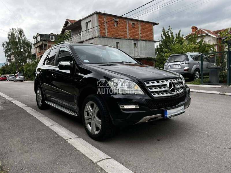 Mercedes Benz ML 230 2000 2000. god. -  kompletan auto u delovima