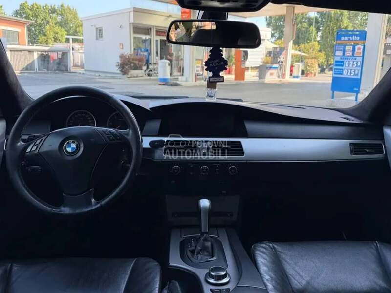 Centralna konzola E60/61 za BMW 520, 523, 524 ... od 2003. do 2010. god.
