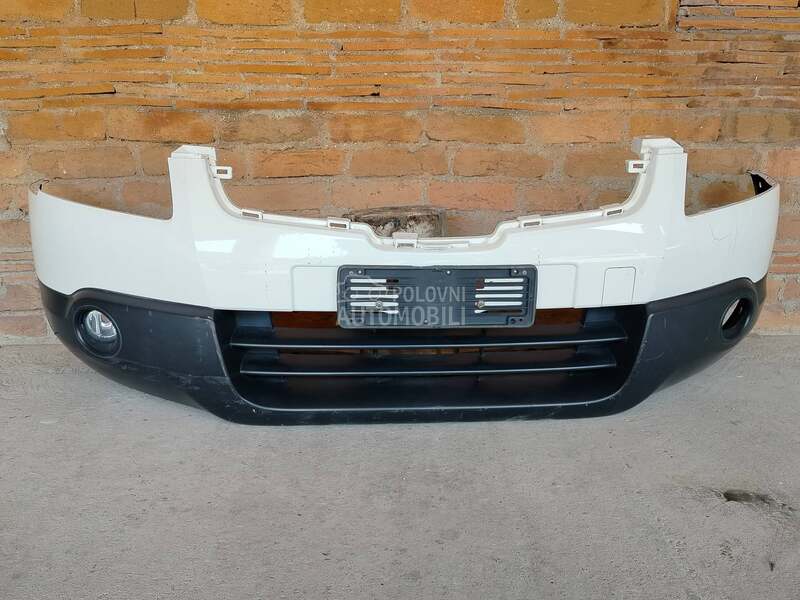 Prednji branik za Nissan Qashqai od 2006. do 2013. god.