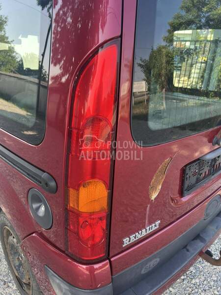 Stop svetlo levo za Renault Kangoo od 2003. do 2009. god.