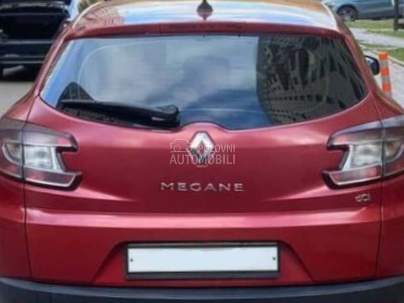 Vrata gepeka bordo TENNJ karavan za Renault Megane od 2008. do 2016. god.