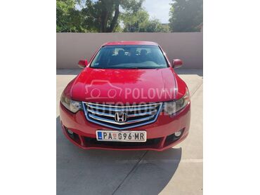 Honda Accord Kupljen nov u Srbiji (može zamena), 5.999 €, 2009. Limuzina, Dizel | 2199 cm3, 351.000 km, 110kW (150 KS), Manuelni 6 brzina, 4/5 vrata, 5 sedišta, Pančevo