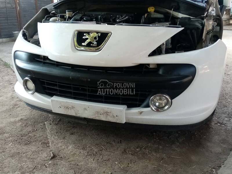 Delovi za Peugeot 207 1.4ben 2008. god.