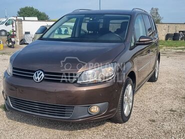 Volkswagen Touran 1.4   M.E.T.A.N, 7.299 €, 2015. Monovolumen (MiniVan), Benzin + Metan (CNG) | 1398 cm3, 241.200 km, 110kW (150 KS), Manuelni 6 brzina, 4/5 vrata, 5 sedišta, Šabac