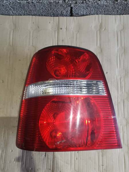 Stop svetlo levo za Volkswagen Touran od 2003. do 2010. god.