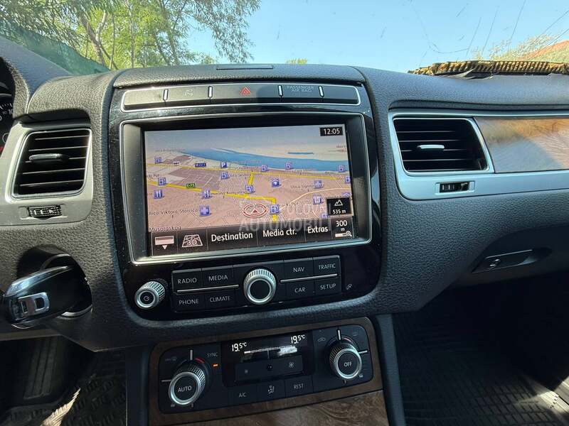 Multimedija za Volkswagen Touareg