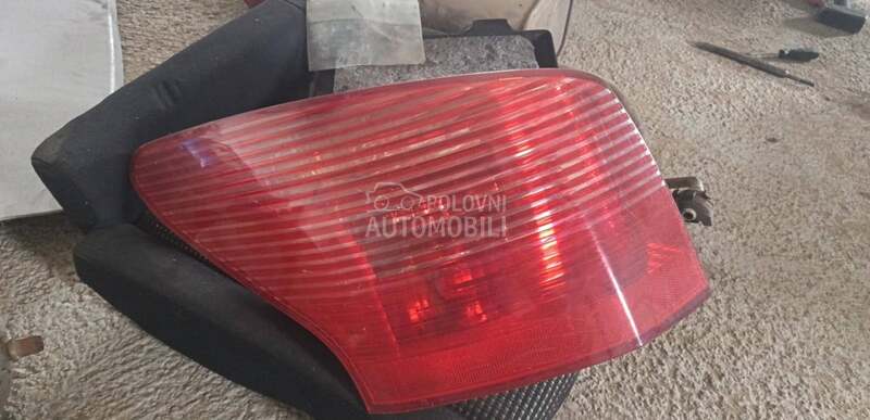 Stop svetla i stop lampe za Peugeot 206, 307, 406 ...