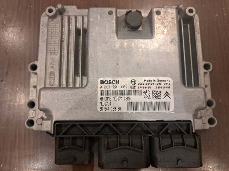 Kompjuter racunar za Peugeot 207 od 2007. do 2012. god.