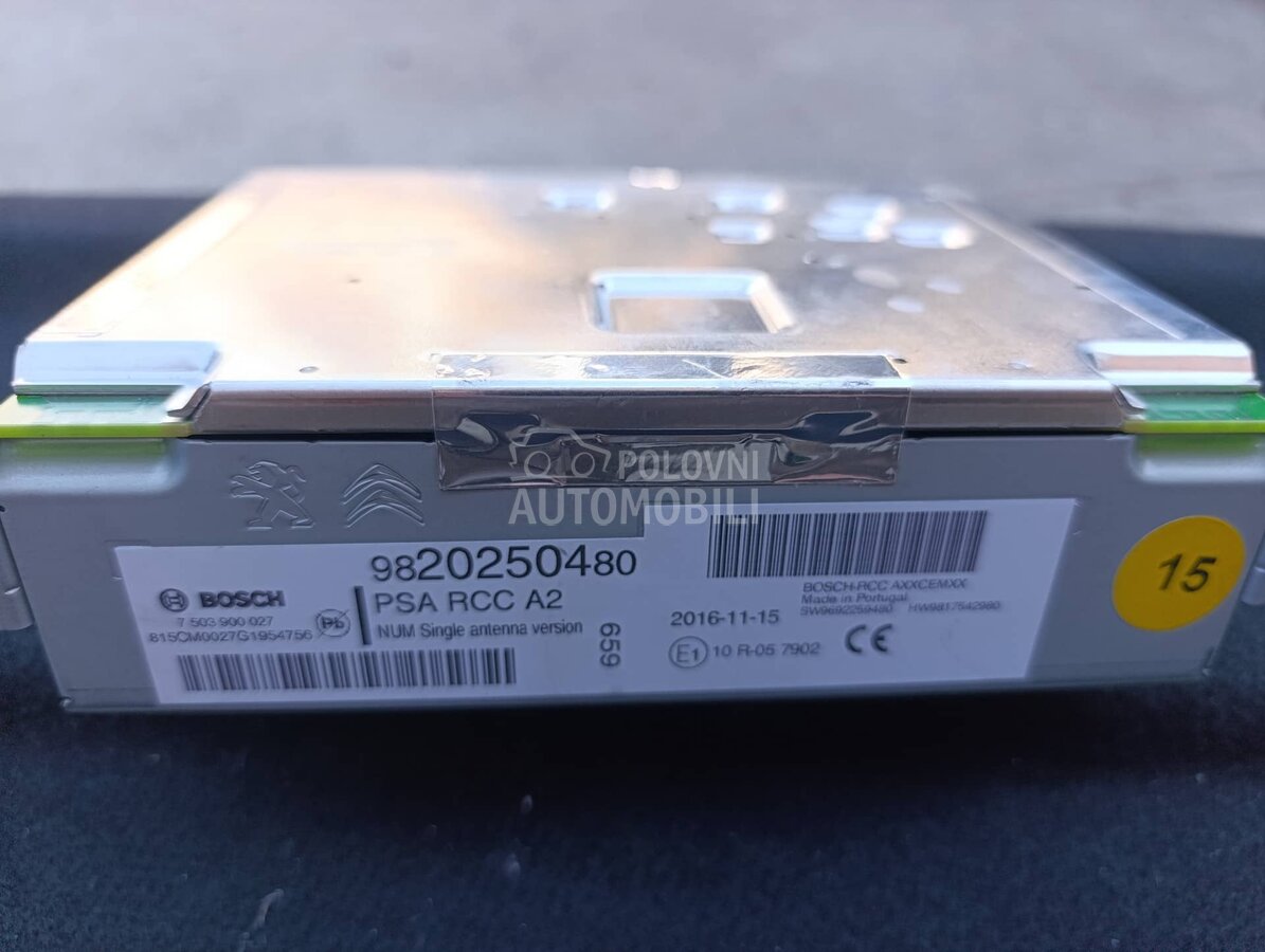 multimedija za Citroen Berlingo, C3, C4 ... - 9820250480