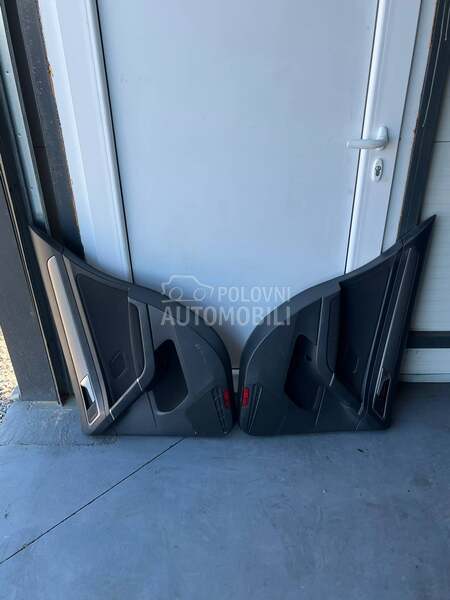 Zadnji tapaciri vrata za Volkswagen Golf 7