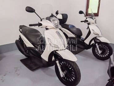 Piaggio Beverly 300ie, 3.100 €, 2016. , 278 cm3, 29.466 km, 16kW (22 KS), Scooter, Kruševac