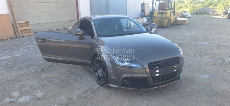 Delovi za Audi TT 2011. god.